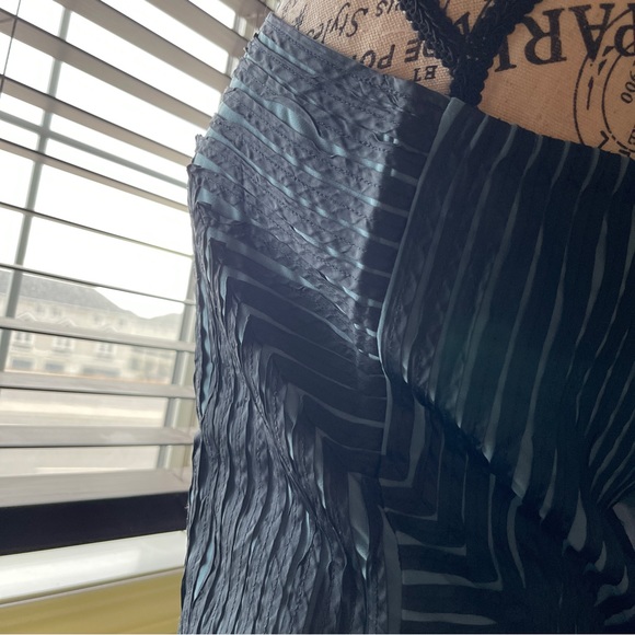 IKA tops size 38 - Picture 4 of 7